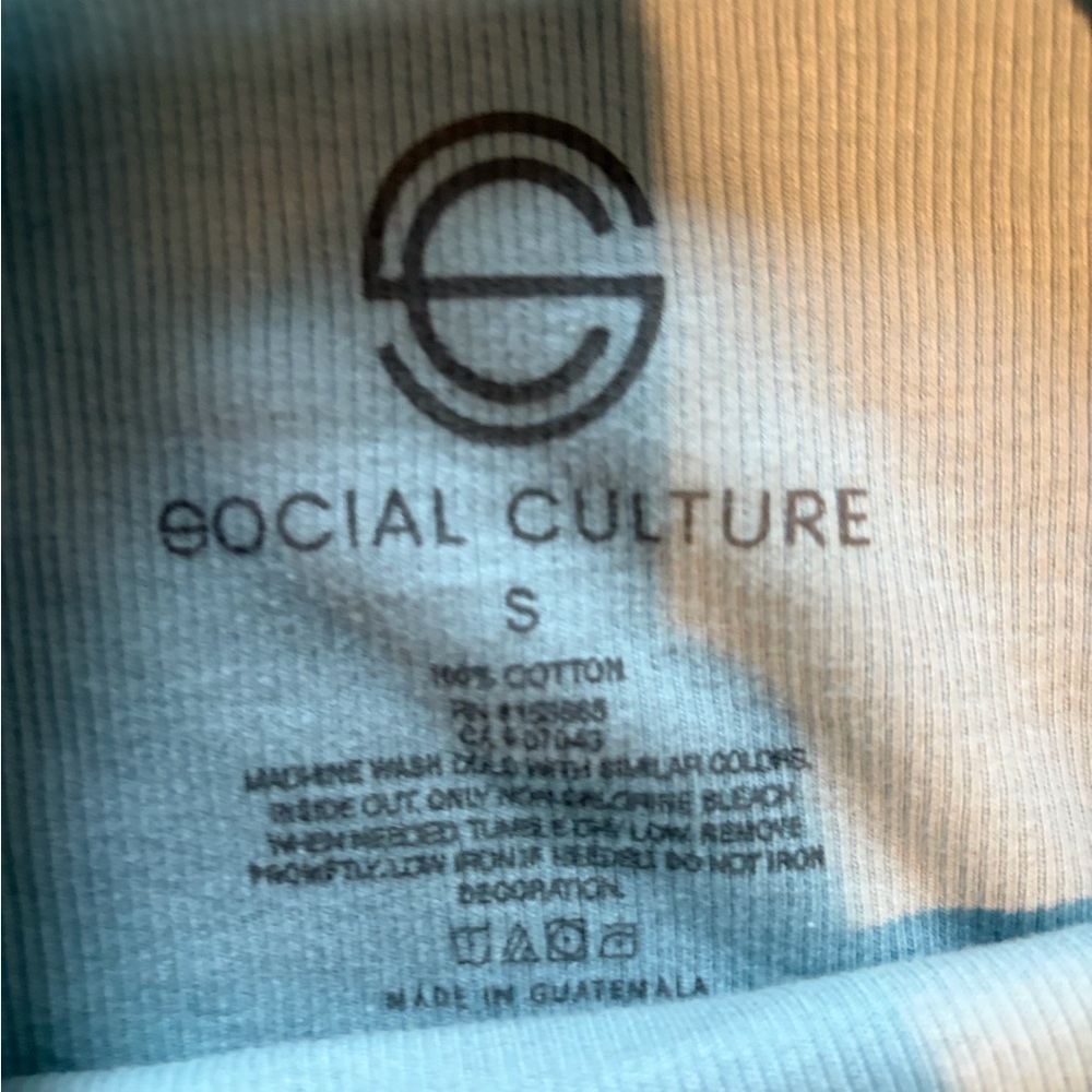 Light Blue Yellowstone Graphic Ribbed Tee - Picture 2 of 2